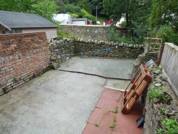 Photo 10
