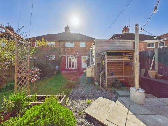 3 bed Semi-Detached for sale Image 12