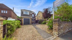 24a, Broadway Road, Lightwater GU18 5SJ