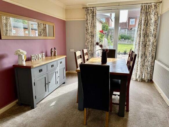 3 bed Semi-Detached for sale Image 7