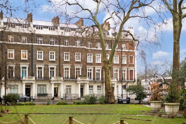 102168_233 Sussex Gardens (2).jpg