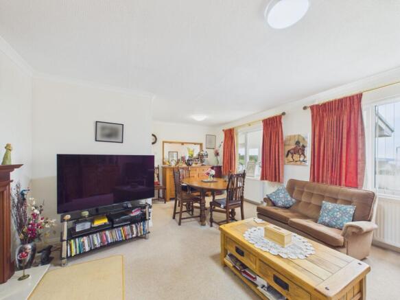 Living / Dining