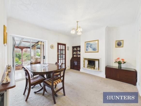 2 bed Semi-Detached Bungalow for sale Image 4