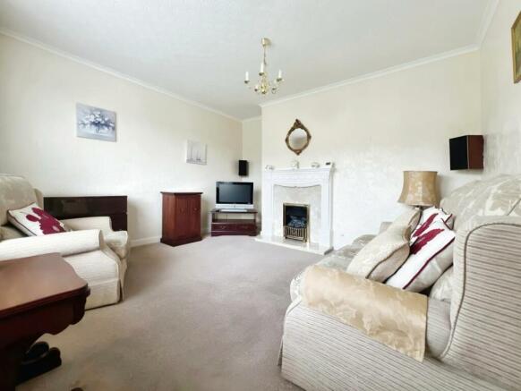 c52a01e2-living 20area.jpg
