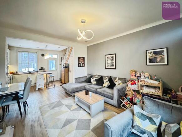 Open Kitchen/Diner/Living Room