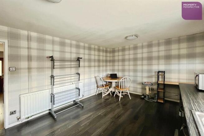 2 bed Terraced for sale Image 7