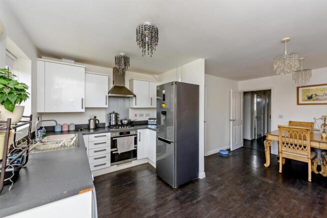 8444455-interior01-800.jpg