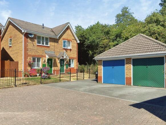 pbox-IMG.jpg