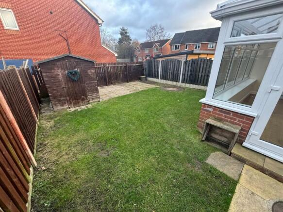 2 bed Semi-Detached to rent Image 7