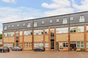 8, Woodland Court, Soothouse Spring, St. Albans AL3 6NR