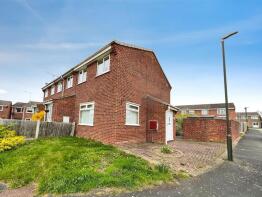 77, Fabis Close, Swadlincote DE11 9SL