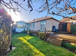 9, Bankfield Gardens, Southowram, Halifax HX3 9NT