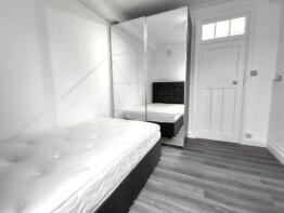 5a, Mortimer Court, Abbey Road, London NW8 9AB