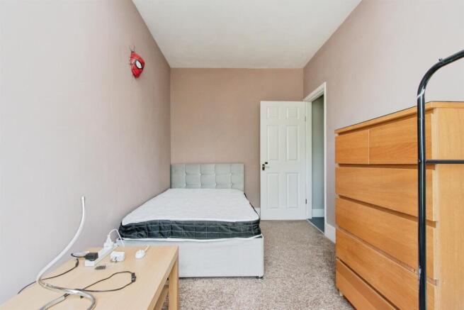 2 bed Terraced for sale Image 10