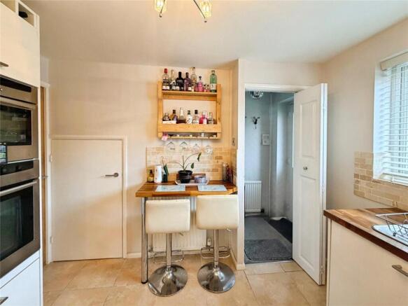 2 bed Semi-Detached for sale Image 5