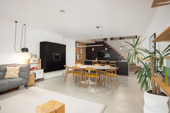 5 bed End of Terrace for sale Image 5