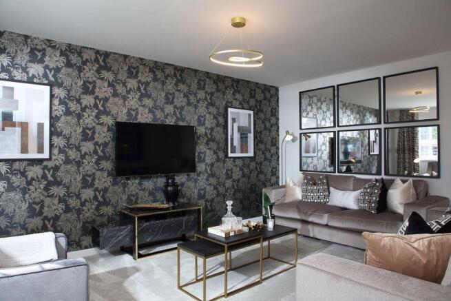 4 bed Detached for sale Image 5