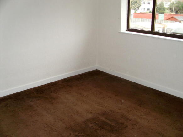 1ST BEDROOM