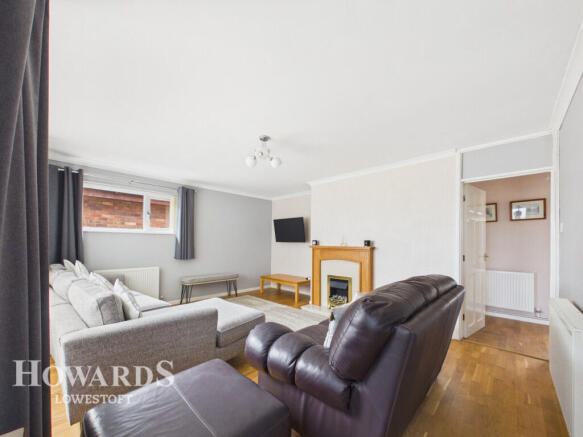 Breydon Way, Lowestoft photo 4
