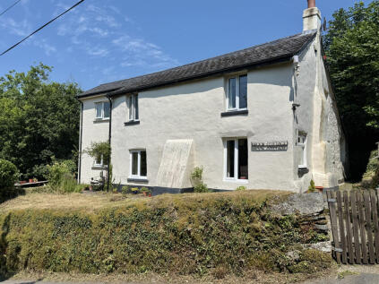 Sampford Spiney, Yelverton