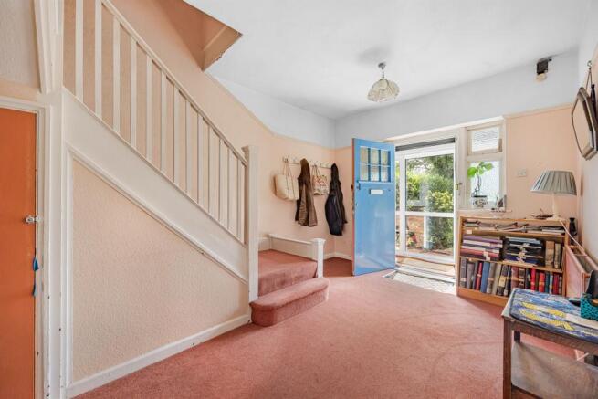 Woodcote Road, Caversham Heights, Reading photo 4