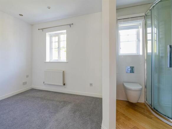 Bedroom 1 (3)