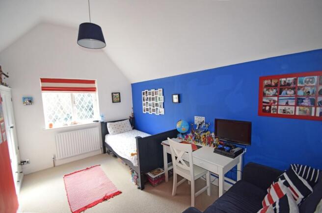 Photo 10