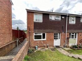 58, Clover Road, Guildford GU2 8EZ