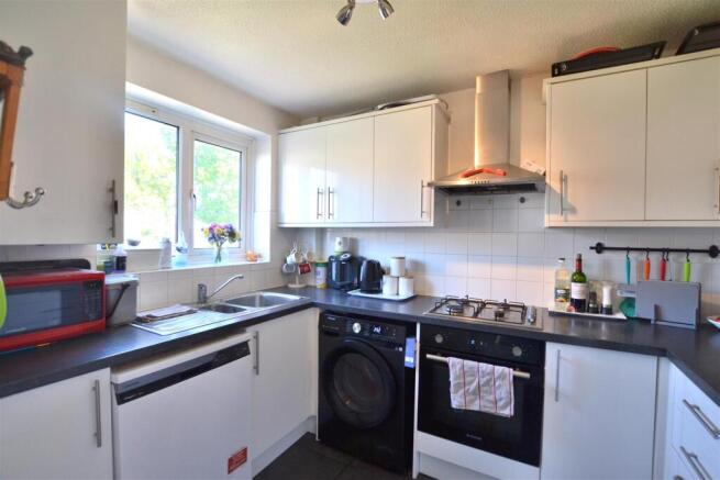 Kitchen.JPG