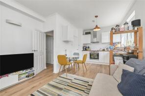 14, Norman House, Wyvil Road, London SW8 2TA