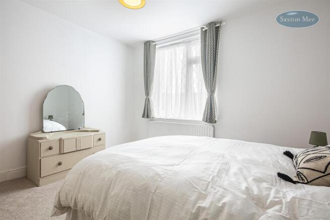 3 bed Terraced for sale Image 9