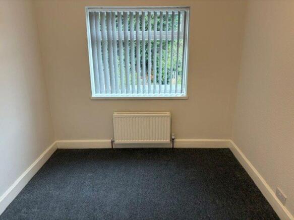 3 bed Terraced to rent Image 11