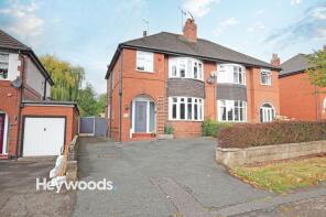 30, Lincoln Avenue, Newcastle ST5 3BB