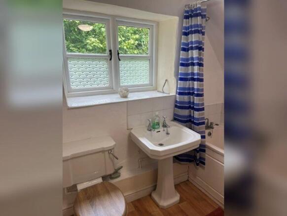 34 Belmont Road, Ironbridge, Telford, Shropshire, TF8 7QT photo 5