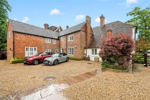Flat 1, 2, High Street, Bramley, Guildford GU5 0HB