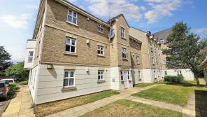 Flat 15, Bradgate House, Billing Road, Northampton NN1 5BH