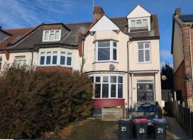 Flat 3, 21, Britannia Road, Westcliff-on-sea SS0 8BP