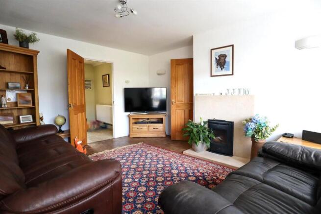 Sitting room.jpg