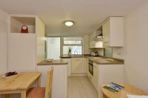 9, Long Street, Taunton TA4 4QN