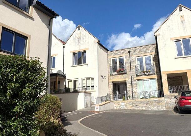 2-bed flat on Courthouse Mews, West Street, Somerton, £340,000