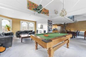 Flat A, 93, Lauriston Road, Hackney, London E9 7HJ