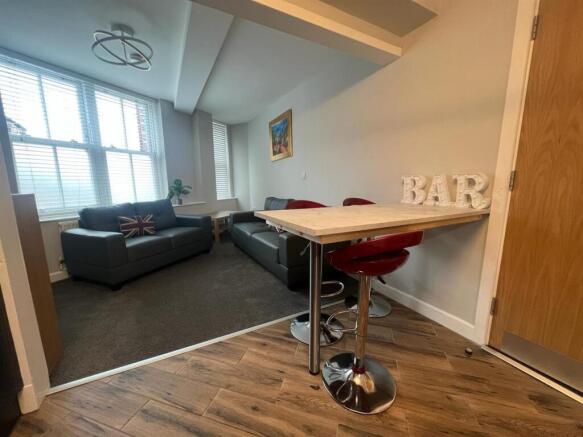 WhatsApp Image 2024-02-05 at 13.46.11 (2).jpeg