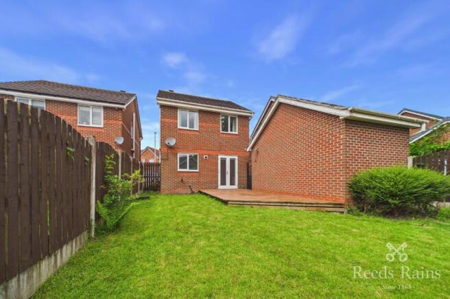 3 bed Detached for sale Image 8