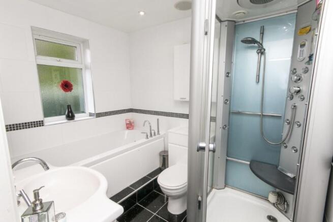 Ensuite