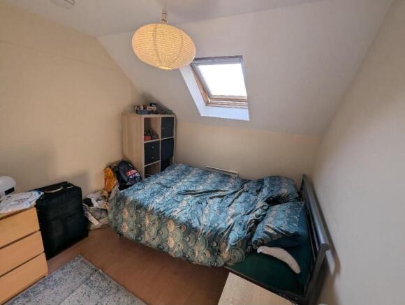 3 bed House to rent Image 4
