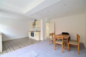 1, Lagham Road, Godstone RH9 8HE