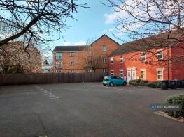 7, Carlton Close, Loughborough LE11 5DY