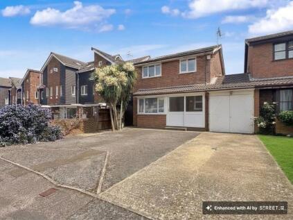 Seaview Avenue, Peacehaven, BN10 8SA