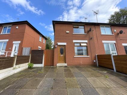 St. James Street, Milnrow, Rochdale, Greater Manchester, OL16