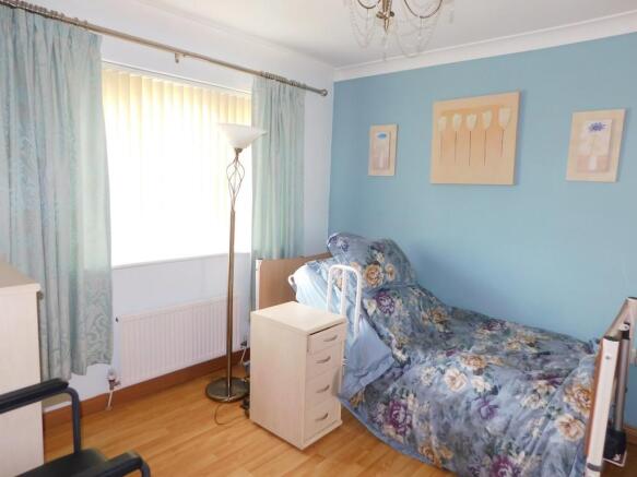 Photo 10